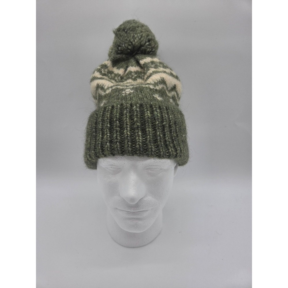 Universal Thread Beanie One Size Olive Green Womens Fair Isle Pom Pom Winter Hat